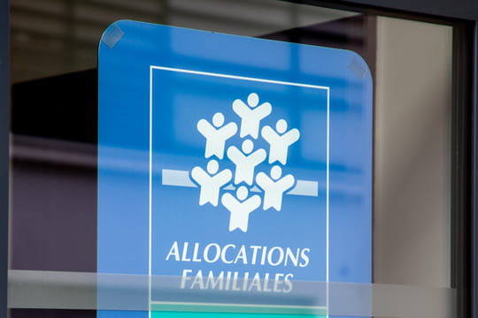 Les Caf avertissent 6,4&nbsp;millions d'allocataires, la proc&eacute;dure pour continuer &agrave; toucher leurs aides change d&egrave;s le 1er mars