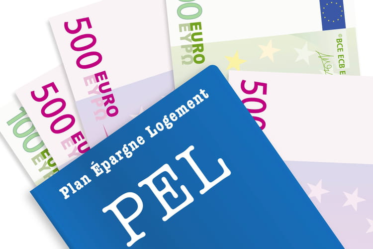 Les d�tenteurs de PEL doivent v�rifier leur plan�: les banques ont commenc� � les cl�turer automatiquement